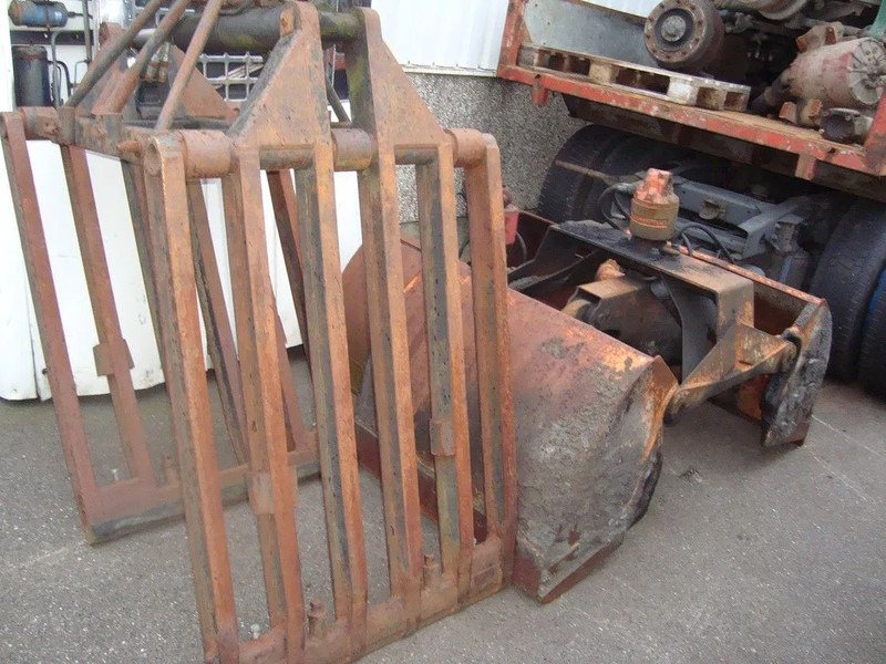 Hiab ALLTYPE YEARS AND PRICES HIAB PALFINGER HMF ATLAS KENNIS - Кран-маніпулятор: фото 5 Hiab ALLTYPE YEARS AND PRICES HIAB PALFINGER HMF ATLAS KENNIS - Кран-маніпулятор: фото 5