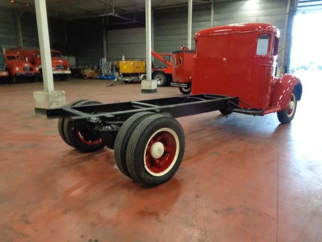 International D 30 4 TONNER - Вантажівка шасі: фото 4 International D 30 4 TONNER - Вантажівка шасі: фото 4