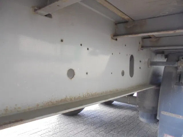 Тентований напівпричіп Kögel SNCC 24: фото 10