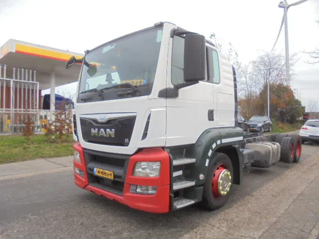 MAN TGS 23.400 LL.U 6X2 - Автовоз вантажівка: фото 1 MAN TGS 23.400 LL.U 6X2 - Автовоз вантажівка: фото 1