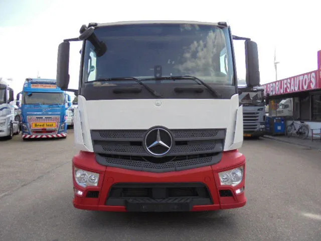 Mercedes-Benz ACTROS 2340 6X2 - Автовоз вантажівка: фото 2 Mercedes-Benz ACTROS 2340 6X2 - Автовоз вантажівка: фото 2