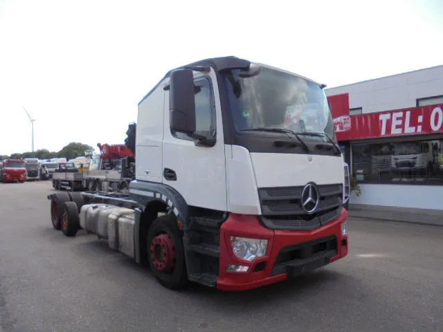 Mercedes-Benz ACTROS 2340 6X2 - Автовоз вантажівка: фото 3 Mercedes-Benz ACTROS 2340 6X2 - Автовоз вантажівка: фото 3