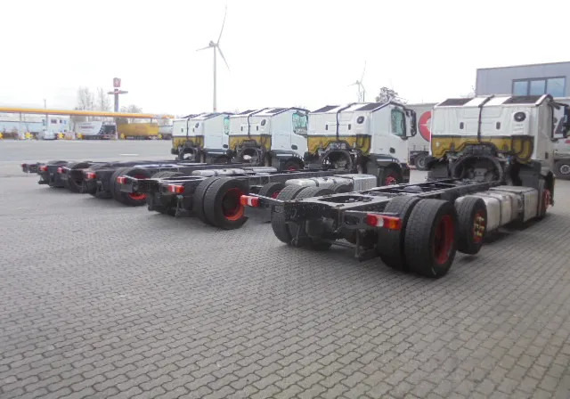 Mercedes-Benz ACTROS 2340 LL 6X2 KASSBOHRER - Автовоз вантажівка: фото 4 Mercedes-Benz ACTROS 2340 LL 6X2 KASSBOHRER - Автовоз вантажівка: фото 4