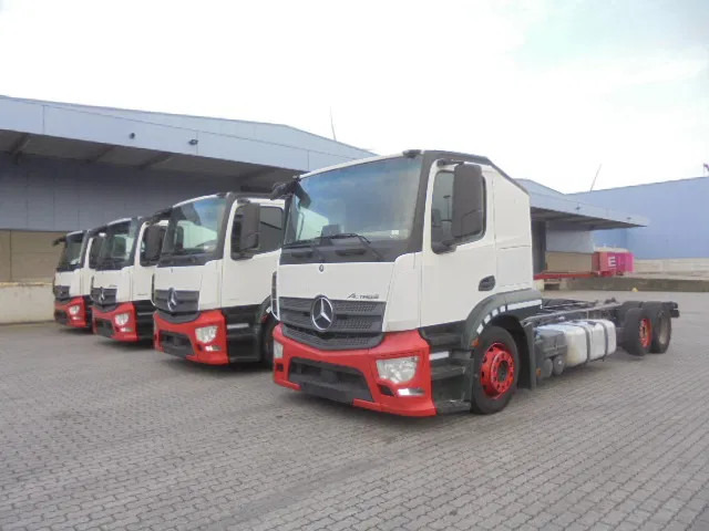 Mercedes-Benz ACTROS 2340 LL 6X2 KASSBOHRER - Автовоз вантажівка: фото 1 Mercedes-Benz ACTROS 2340 LL 6X2 KASSBOHRER - Автовоз вантажівка: фото 1