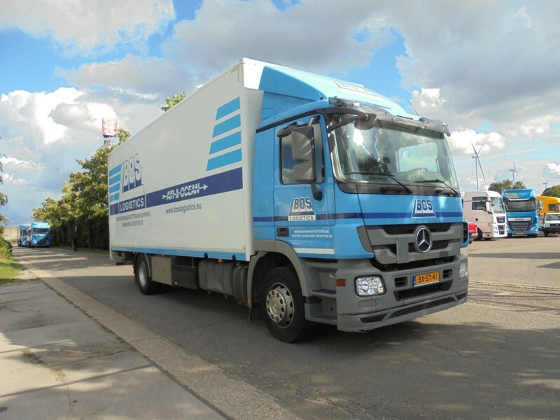 Mercedes-Benz Actros 1841 ACTROS 1841 L - Вантажівка з закритим кузовом: фото 2 Mercedes-Benz Actros 1841 ACTROS 1841 L - Вантажівка з закритим кузовом: фото 2
