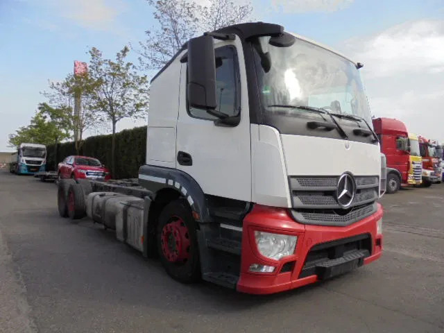 Mercedes-Benz Actros 2336 LL 6X2 EUR 6 - Автовоз вантажівка: фото 3 Mercedes-Benz Actros 2336 LL 6X2 EUR 6 - Автовоз вантажівка: фото 3