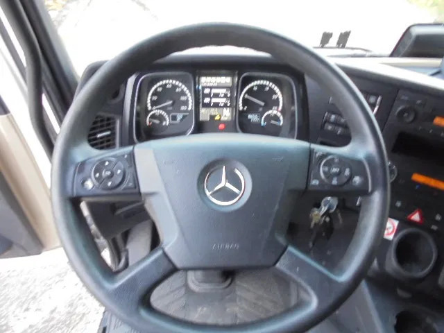 Автовоз вантажівка Mercedes-Benz Actros 2340 6X2 EUR 6: фото 14