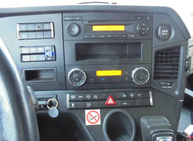 Автовоз вантажівка Mercedes-Benz Actros 2340 LL: фото 13