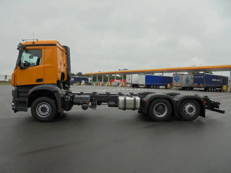 Mercedes-Benz Arocs AROCS 2848 6X2 MET FABRIEKS GARANTIE - Вантажівка шасі: фото 5 Mercedes-Benz Arocs AROCS 2848 6X2 MET FABRIEKS GARANTIE - Вантажівка шасі: фото 5