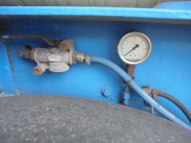Напівпричіп цистерна SPITZER EUROVRAC BP SK50: фото 14