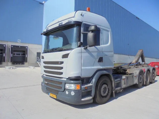 Scania G450 8X2 TRIPLE RETARDER - Гаковий мультиліфт вантажівка: фото 2 Scania G450 8X2 TRIPLE RETARDER - Гаковий мультиліфт вантажівка: фото 2
