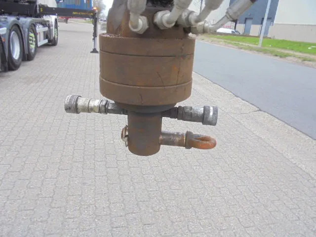 Гаковий мультиліфт вантажівка, Вантажівка з маніпулятором Scania P370 8X2 HAAK + KRAAN NL TRUCK LOW KM: фото 16 Гаковий мультиліфт вантажівка, Вантажівка з маніпулятором Scania P370 8X2 HAAK + KRAAN NL TRUCK LOW KM: фото 16