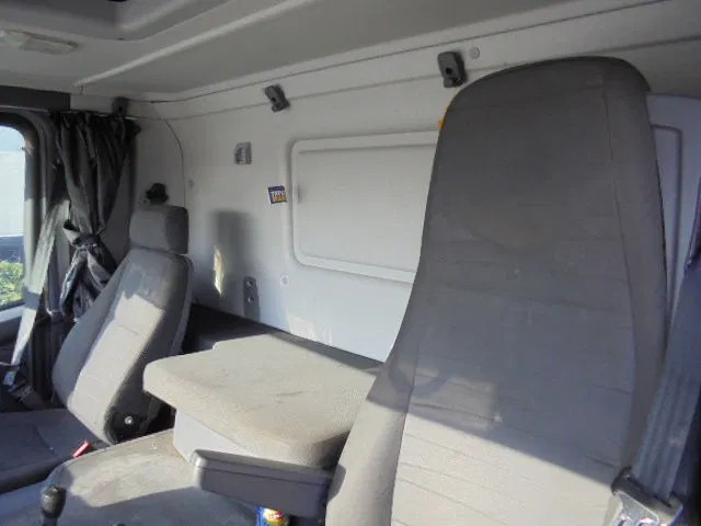 Scania P400 8X2 ASFALT NL TRUCK в лізинг Scania P400 8X2 ASFALT NL TRUCK: фото 16 Scania P400 8X2 ASFALT NL TRUCK в лізинг Scania P400 8X2 ASFALT NL TRUCK: фото 16