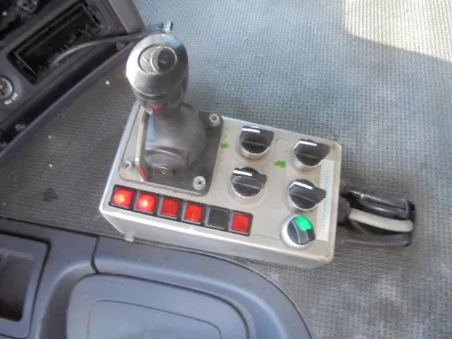 Scania P400 8X2 ASFALT NL TRUCK в лізинг Scania P400 8X2 ASFALT NL TRUCK: фото 15 Scania P400 8X2 ASFALT NL TRUCK в лізинг Scania P400 8X2 ASFALT NL TRUCK: фото 15