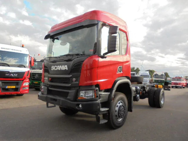 Scania P450 XT 4X4 NIEUW - DEMO - Вантажівка шасі: фото 1 Scania P450 XT 4X4 NIEUW - DEMO - Вантажівка шасі: фото 1