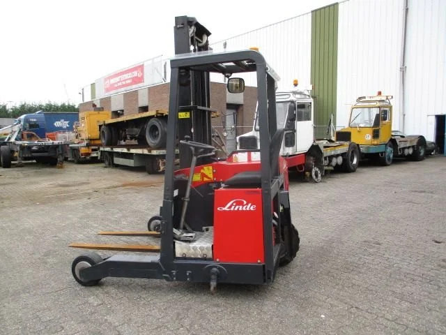 Terberg KINGLIFT TKL-S-X3 - Мобільний вилковий навантажувач: фото 3 Terberg KINGLIFT TKL-S-X3 - Мобільний вилковий навантажувач: фото 3