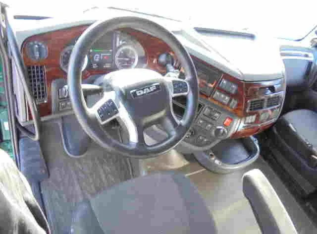 Тягач DAF XF 106.460 SUPER SPACE CAB: фото 19 Тягач DAF XF 106.460 SUPER SPACE CAB: фото 19