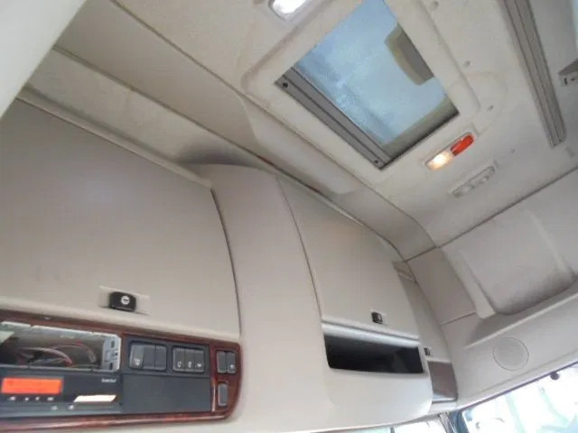 Тягач DAF XF 106.460 SUPER SPACE CAB: фото 20 Тягач DAF XF 106.460 SUPER SPACE CAB: фото 20