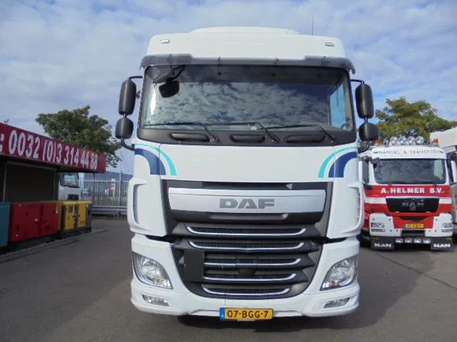 DAF XF 440 6X2 - Тягач: фото 3 DAF XF 440 6X2 - Тягач: фото 3