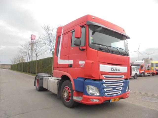 DAF XF 440 ADR + COMPRESSOR NL TRUCK - Тягач: фото 3 DAF XF 440 ADR + COMPRESSOR NL TRUCK - Тягач: фото 3