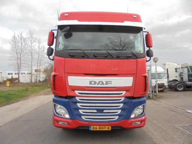 DAF XF 440 ADR+ COMPRESSOR NL TRUCK - Тягач: фото 2 DAF XF 440 ADR+ COMPRESSOR NL TRUCK - Тягач: фото 2