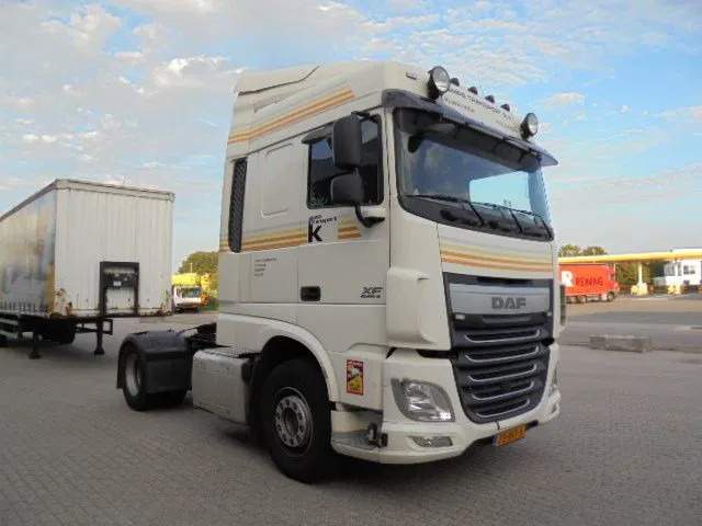 DAF XF 440 - Тягач: фото 3 DAF XF 440 - Тягач: фото 3
