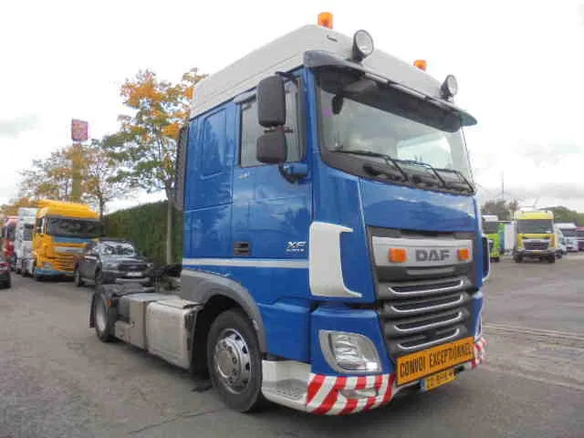 DAF XF 440 NL TRUCK - Тягач: фото 3 DAF XF 440 NL TRUCK - Тягач: фото 3