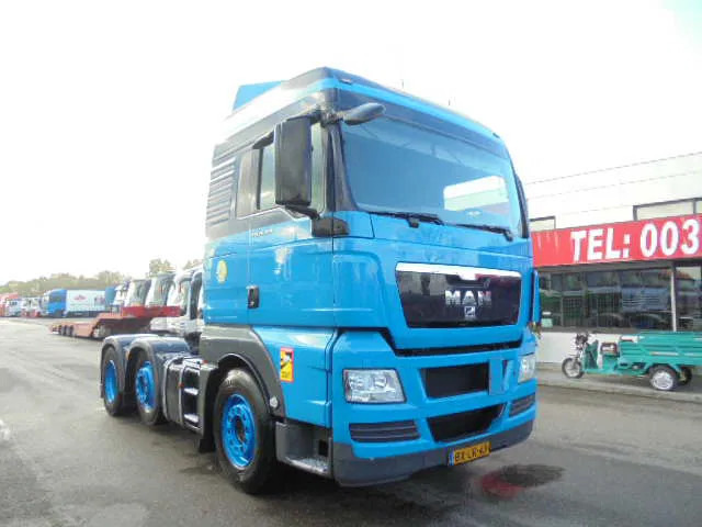 MAN TGA 26.360 26.360 6X2/2 BLS - Тягач: фото 3 MAN TGA 26.360 26.360 6X2/2 BLS - Тягач: фото 3