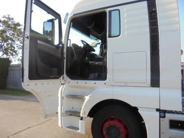 MAN TGX 18.400 XL в лізинг MAN TGX 18.400 XL: фото 9 MAN TGX 18.400 XL в лізинг MAN TGX 18.400 XL: фото 9