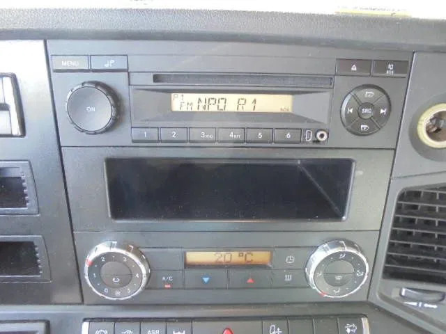 Mercedes-Benz Actros 1842 в лізинг Mercedes-Benz Actros 1842: фото 15 Mercedes-Benz Actros 1842 в лізинг Mercedes-Benz Actros 1842: фото 15