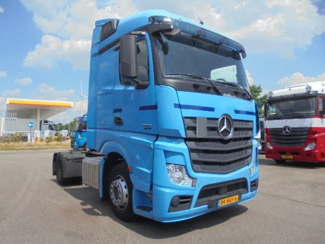 Mercedes-Benz Actros 1842 LS EUR 6 - Тягач: фото 3 Mercedes-Benz Actros 1842 LS EUR 6 - Тягач: фото 3