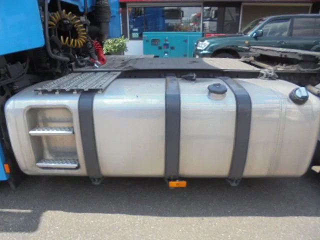 Mercedes-Benz Actros 1842 LS EUR 6 - Тягач: фото 5 Mercedes-Benz Actros 1842 LS EUR 6 - Тягач: фото 5