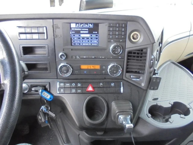 Тягач Mercedes-Benz Actros 1842 LS EUR6 10X: фото 12