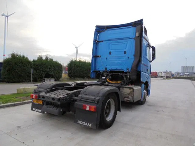 Mercedes-Benz Actros 1842 LS EUR6 - Тягач: фото 4 Mercedes-Benz Actros 1842 LS EUR6 - Тягач: фото 4