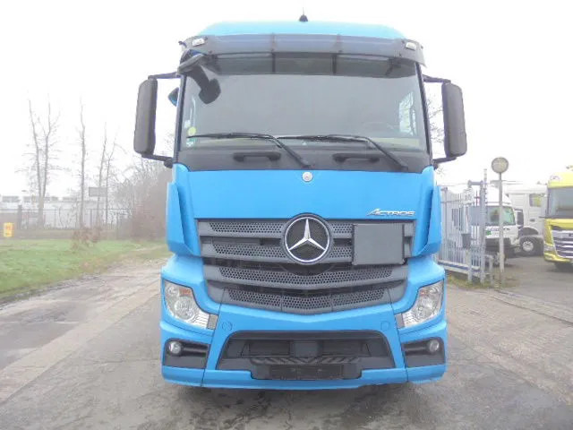 Mercedes-Benz Actros 1842 LS EUR6 - Тягач: фото 2 Mercedes-Benz Actros 1842 LS EUR6 - Тягач: фото 2