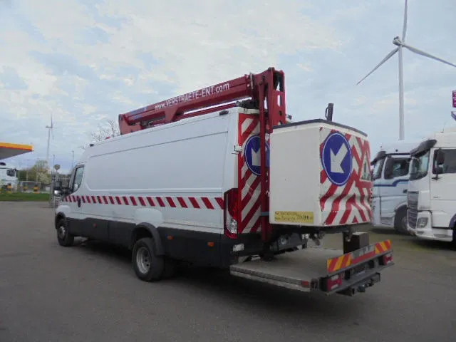 Iveco Daily 70 70C17 - Вантажівка: фото 5 Iveco Daily 70 70C17 - Вантажівка: фото 5