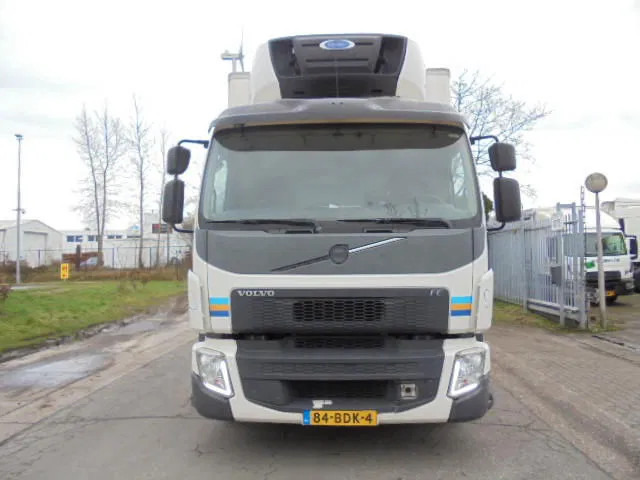 Volvo FE 250 CHEREAU NL TRUCK - Ізотермічна вантажівка: фото 2 Volvo FE 250 CHEREAU NL TRUCK - Ізотермічна вантажівка: фото 2