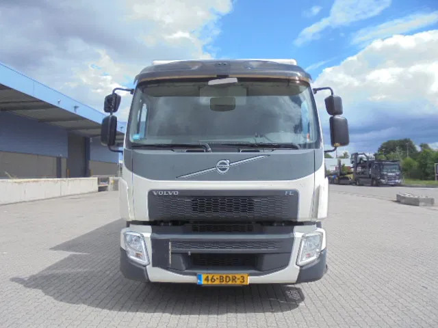 Volvo FE 260 NL TRUCK + APK 03-2026 - Вантажівка з закритим кузовом: фото 2 Volvo FE 260 NL TRUCK + APK 03-2026 - Вантажівка з закритим кузовом: фото 2