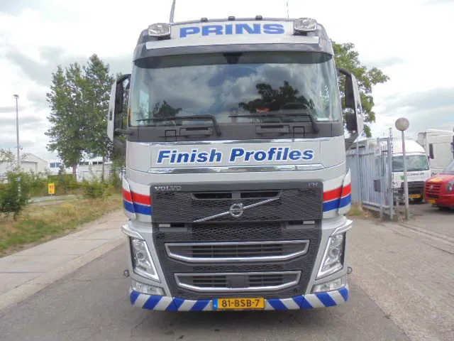 Volvo FH 420 6X2 NL TRUCK - Вантажівка з маніпулятором: фото 2 Volvo FH 420 6X2 NL TRUCK - Вантажівка з маніпулятором: фото 2