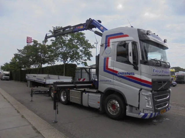 Volvo FH 420 6X2 NL TRUCK - Вантажівка з маніпулятором: фото 4 Volvo FH 420 6X2 NL TRUCK - Вантажівка з маніпулятором: фото 4