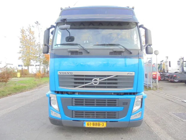 Volvo FH 420 6X2 NL TRUCK - Тентована вантажівка: фото 2 Volvo FH 420 6X2 NL TRUCK - Тентована вантажівка: фото 2
