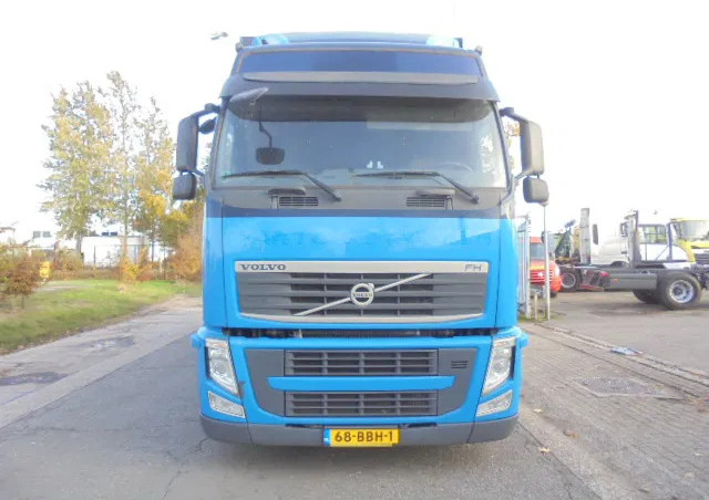 Volvo FH 420 6X2 NL TRUCK - Тентована вантажівка: фото 2 Volvo FH 420 6X2 NL TRUCK - Тентована вантажівка: фото 2
