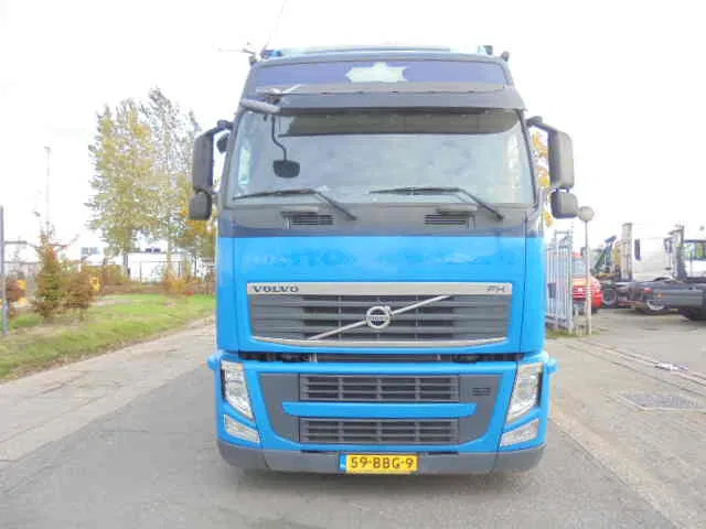 Volvo FH 420 6X2 NL TRUCK - Тентована вантажівка: фото 2 Volvo FH 420 6X2 NL TRUCK - Тентована вантажівка: фото 2