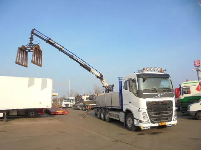 Volvo FH 460 FH 460 8X2 NL TRUCK - Вантажівка з маніпулятором: фото 3 Volvo FH 460 FH 460 8X2 NL TRUCK - Вантажівка з маніпулятором: фото 3