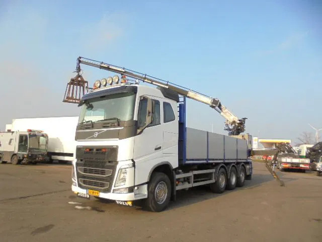 Volvo FH 460 FH 460 8X2 NL TRUCK - Вантажівка з маніпулятором: фото 1 Volvo FH 460 FH 460 8X2 NL TRUCK - Вантажівка з маніпулятором: фото 1