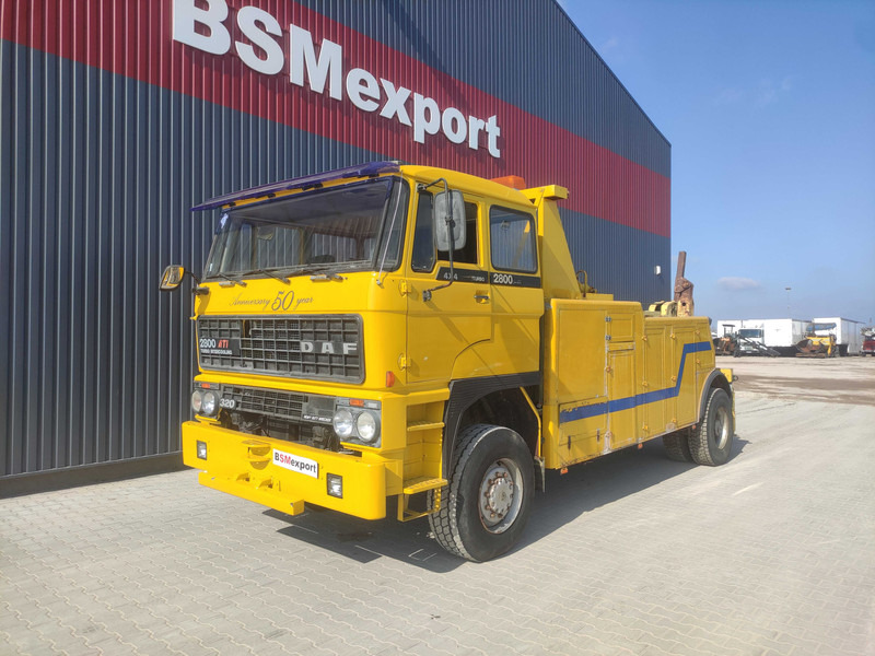 DAF 2800 Ati tow truck - Евакуатор: фото 1 DAF 2800 Ati tow truck - Евакуатор: фото 1