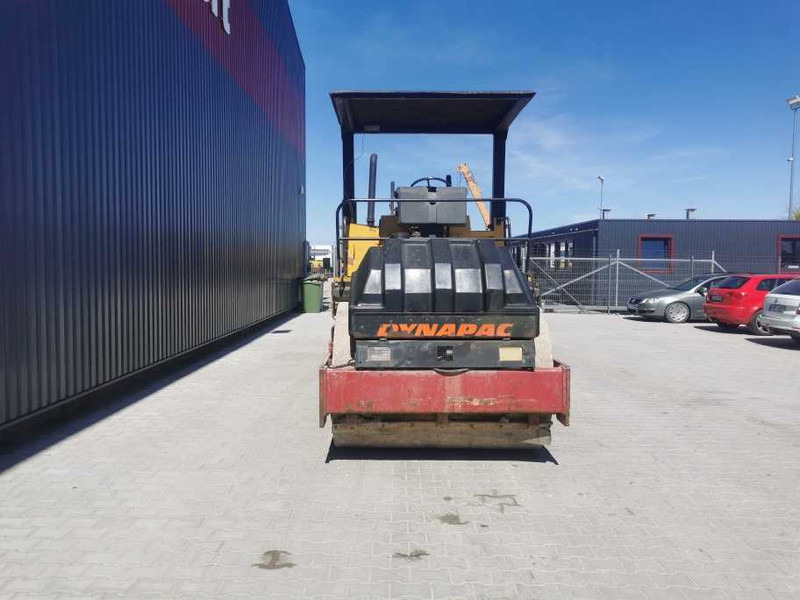 Dynapac CC 421 - Каток: фото 2 Dynapac CC 421 - Каток: фото 2