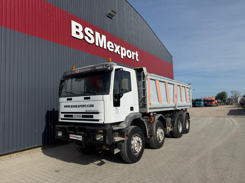 Iveco Trakker 410E42, manual pump - Самоскид вантажівка: фото 1 Iveco Trakker 410E42, manual pump - Самоскид вантажівка: фото 1