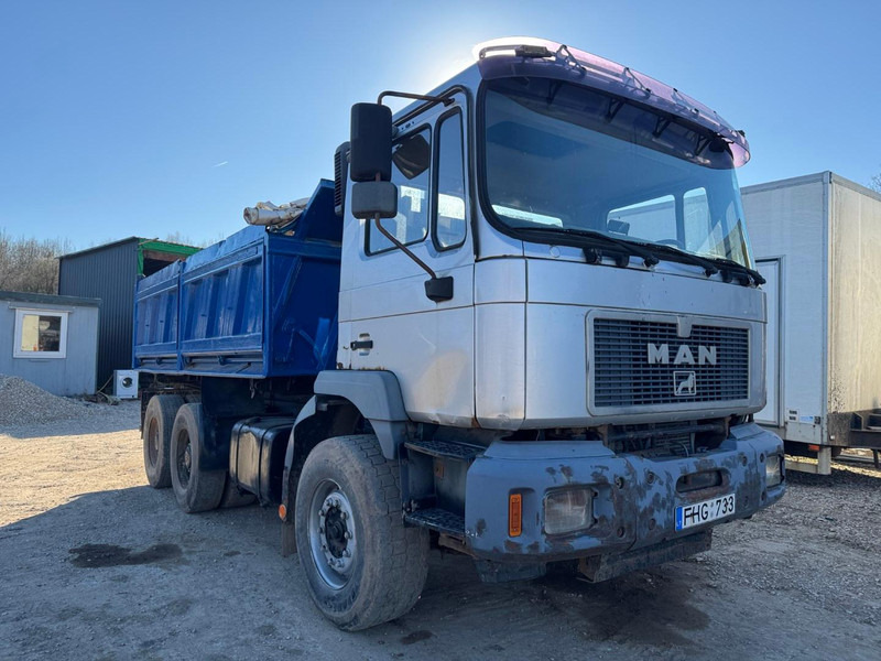 MAN 26.403. 6x4. Spring/Air - Самоскид вантажівка: фото 2 MAN 26.403. 6x4. Spring/Air - Самоскид вантажівка: фото 2
