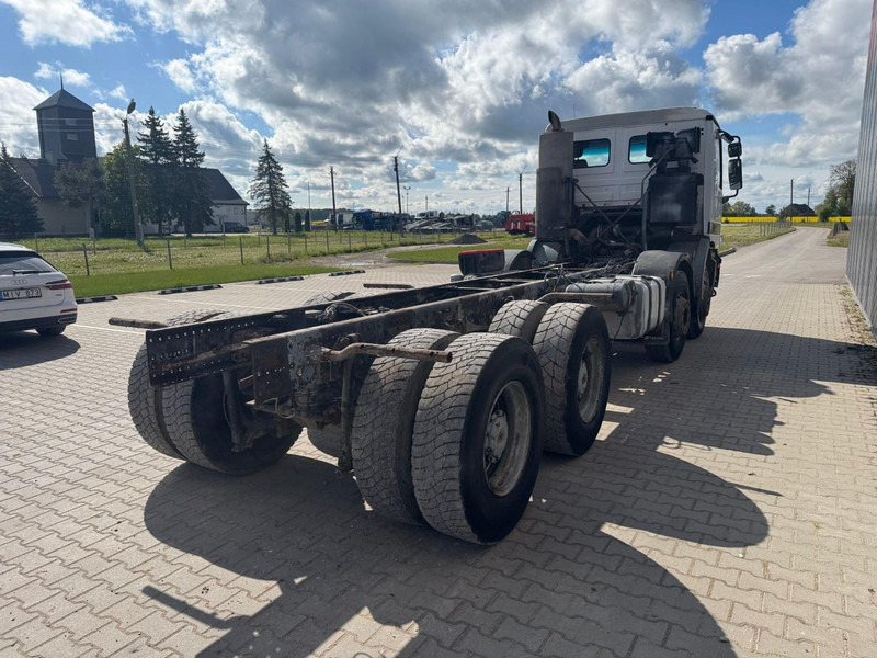 Mercedes-Benz Actros 3235 - Вантажівка шасі: фото 4 Mercedes-Benz Actros 3235 - Вантажівка шасі: фото 4